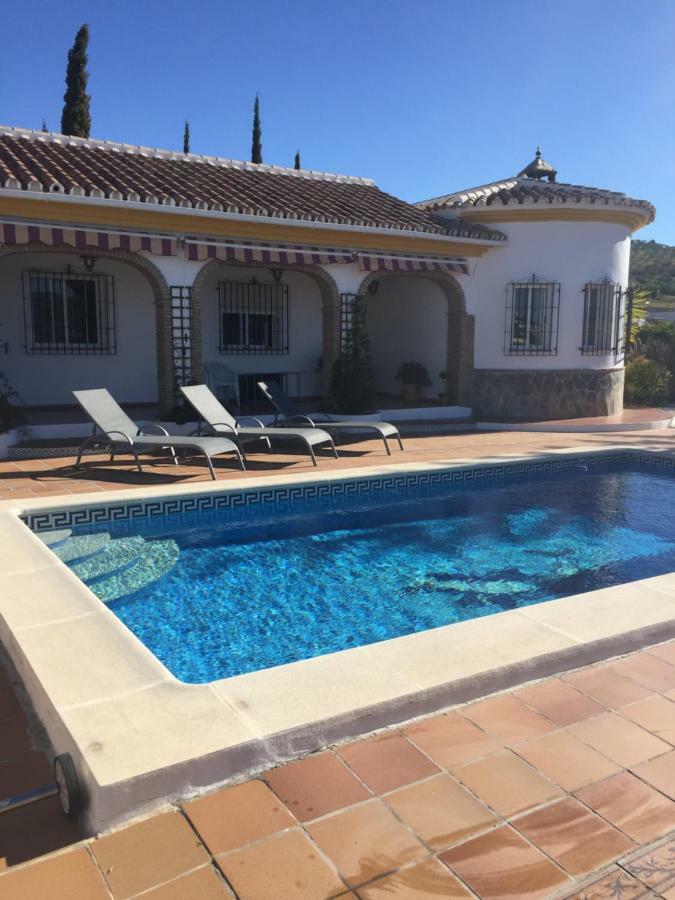 Villa Casa Las Fresas Alcaucin Bagian luar foto