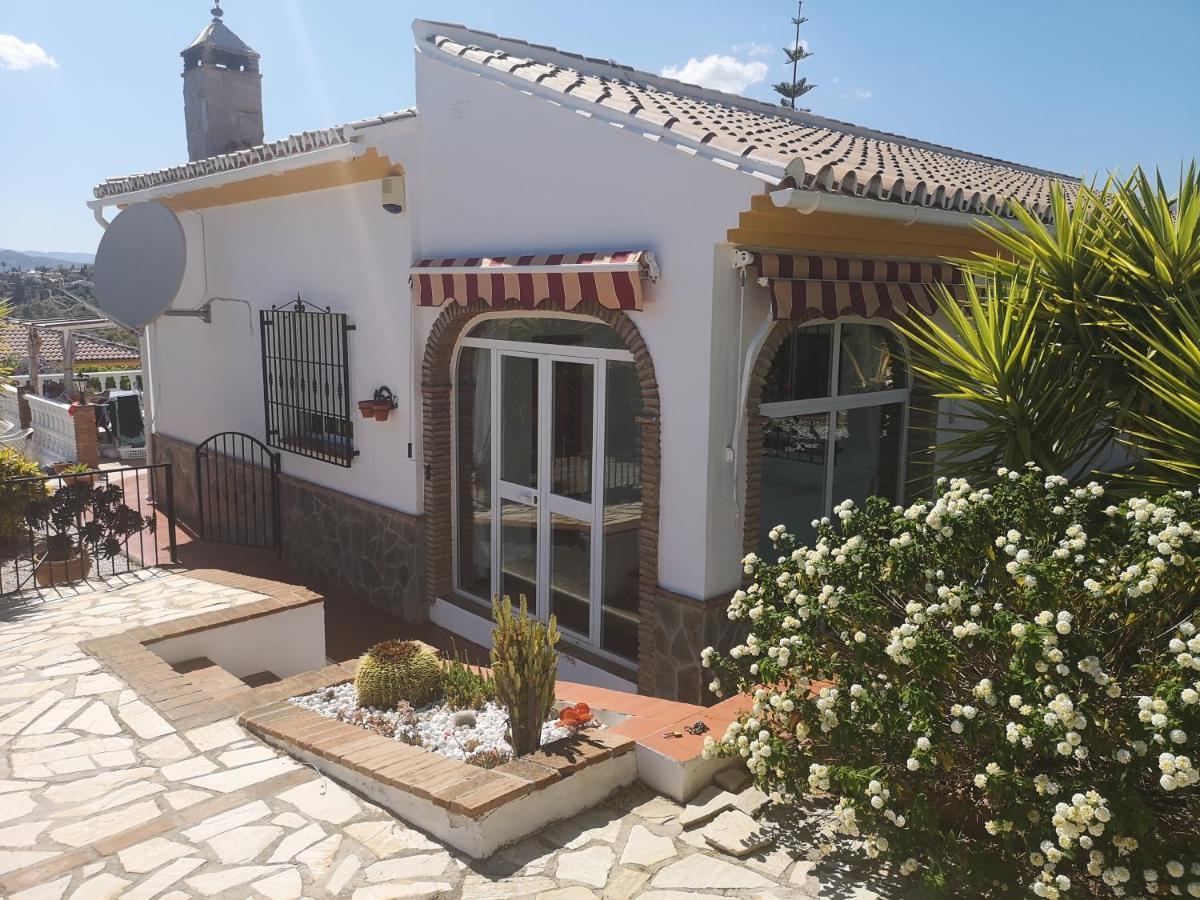 Villa Casa Las Fresas Alcaucin Bagian luar foto